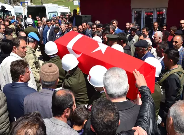 Şehit Uzman Çavuş Son Yolculuğuna Uğurlandı