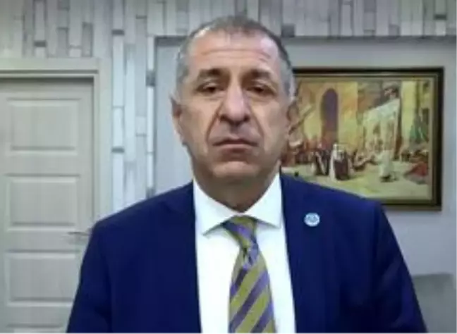 İYİ Partili Özdağ'dan, partisinin il başkanına FETÖ suçlaması