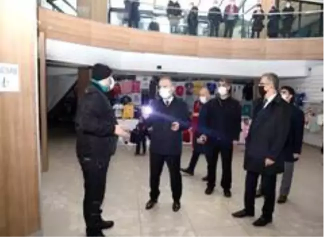 Bursa'daki alışveriş merkezindeki yangından etkilenen işletmelere destek sağlanacak