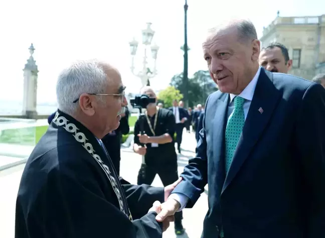 Cumhurbaşkanı Erdoğan, Anayasa Mahkemesi Başkanı Özkaya'yı kabul etti
