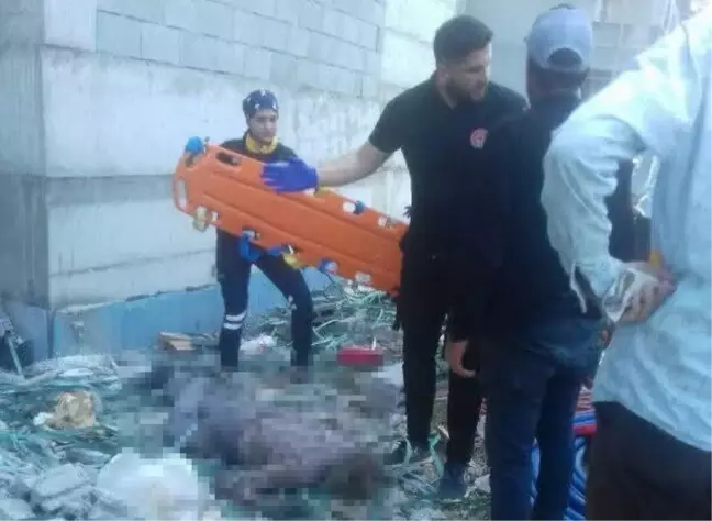 İnşaatın 6'ncı Katından Düşen İşçi Hayatını Kaybetti