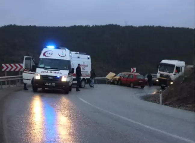 Tavşanlı'da Kaza: 6 Yaralı