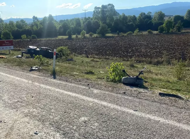 Kastamonu Daday'da Otomobil Kazası: 1 Ölü, 2 Yaralı