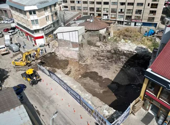 Erzurum'da Habib Baba Türbesi çevresinde kentsel dönüşüm çalışması başladı