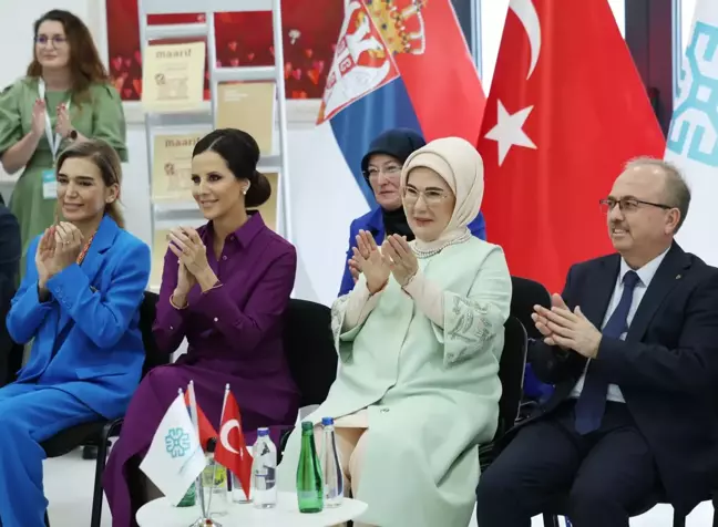 Emine Erdoğan, Belgrad'da Türkiye Maarif Vakfı Anaokulunu Ziyaret Etti