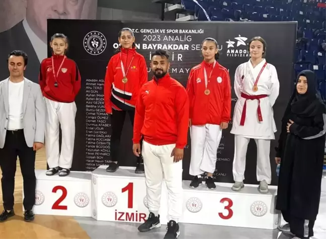 Bilecikli Sporcular Anadolu Yıldızlar Ligi Karate Grup Müsabakalarında 6 Madalya Kazandı