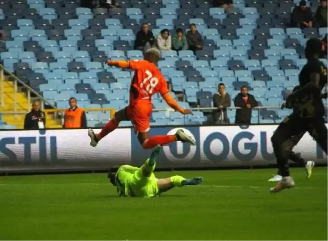 Ahlatcı Çorum FK, deplasmanda Adanaspor'u 3-0 yendi