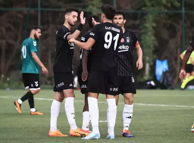 Beşiktaş, Sakaryaspor'u 2-1 mağlup etti