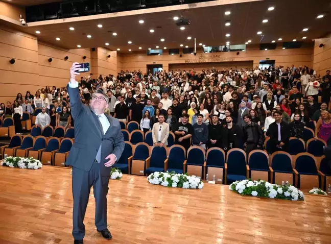 Zonguldak Bülent Ecevit Üniversitesi 2024-2025 Akademik Yılı Oryantasyon Etkinliği Başladı