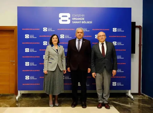 CHP Eskişehir milletvekilleri Başkan Küpeli'yi ziyaret etti