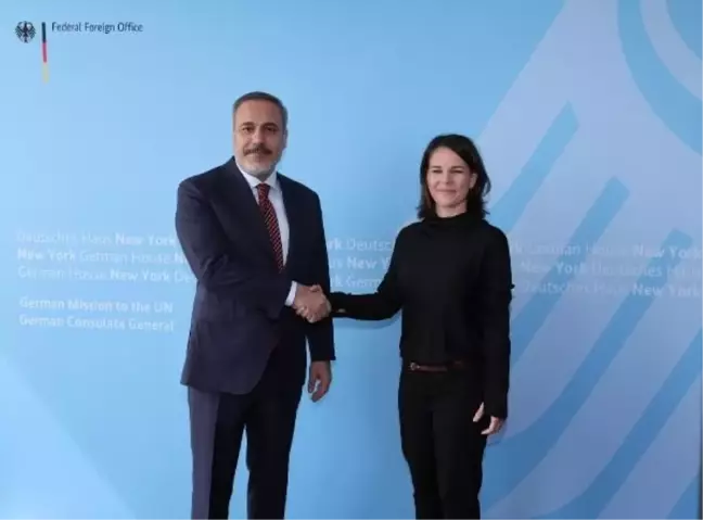 Dışişleri Bakanı Hakan Fidan, Almanya Dışişleri Bakanı Baerbock ile görüştü