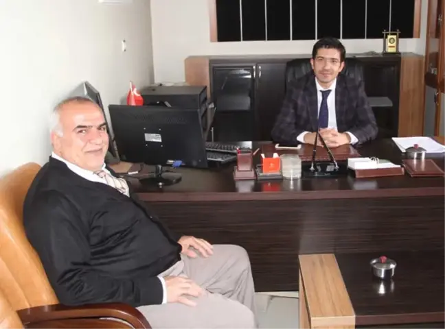 Kaymakam Öztürk'ten Müdür Akdeniz'e Ziyaret