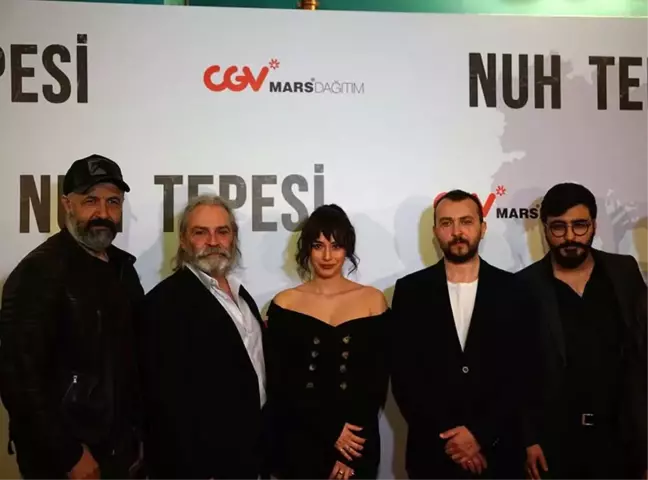 'Nuh Tepesi'nin özel gösterimi oyuncuların katılımıyla yapıldı