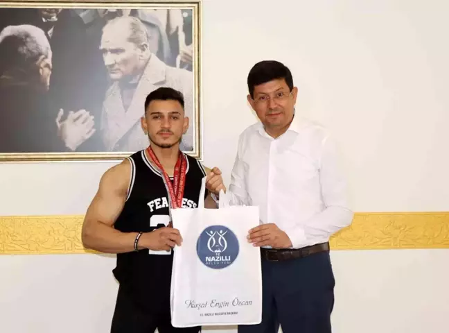 Başkan Özcan, Türkiye üçüncüsü Adar'ı ağırladı