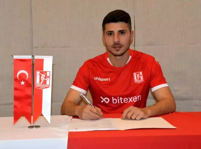 Balıkesirspor, kadrosuna 3 yeni oyuncu daha kattı