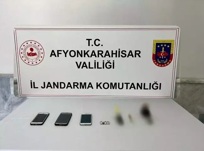 Afyonkarahisar'da Uyuşturucu Operasyonu: 2 Şüpheli Gözaltına Alındı