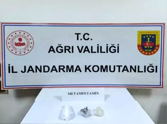 Ağrı'da Uyuşturucu Operasyonu: 3 Kişi Tutuklandı