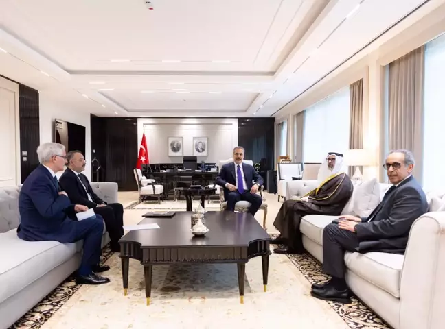 Hakan Fidan, Kuveyt Dışişleri Bakan Yardımcısını Kabul Etti