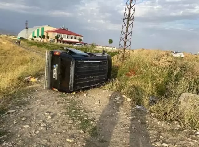 Kastamonu gündem haberi... Ağrı'da hafif ticari araç şarampole düştü: 2'si ağır 5 yaralı