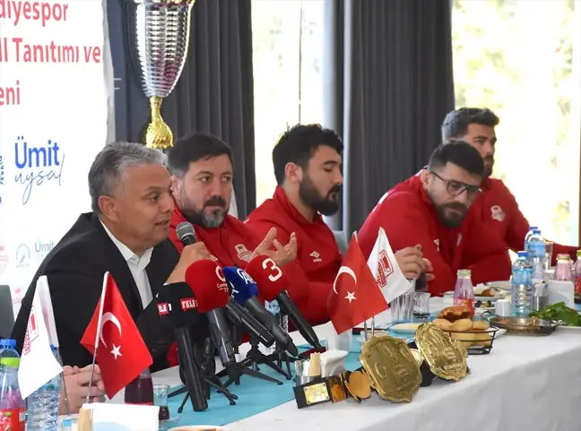 Muratpaşa Belediyespor Güreşçileri, Yeni Sezona Hazırlanıyor