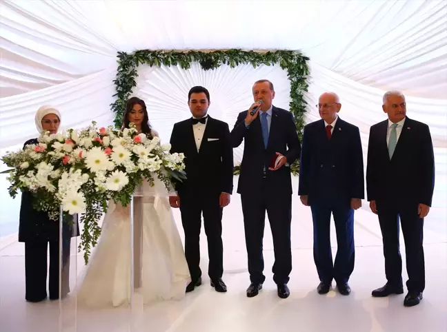 Başbakan Yardımcısı Kaynak'ın Oğlu Evlendi