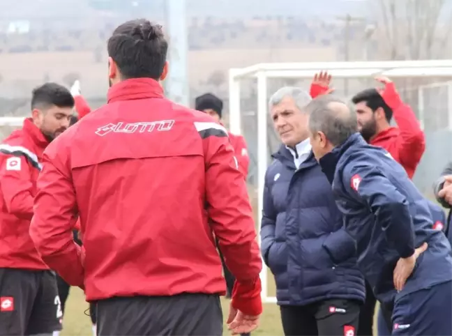Elazığspor Teknik Direktörü Altın'dan Destek Çağrısı