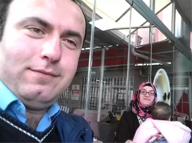 Otomobil Güvenlik Görevlisine Çarptı; O Anlar Kamerada