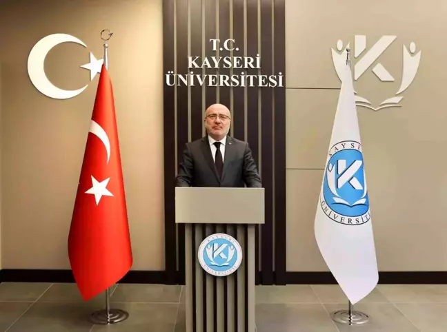 KAYÜ Rektörü Prof. Dr. Kurtuluş Karamustafa, Zafer Ayını Kutladı