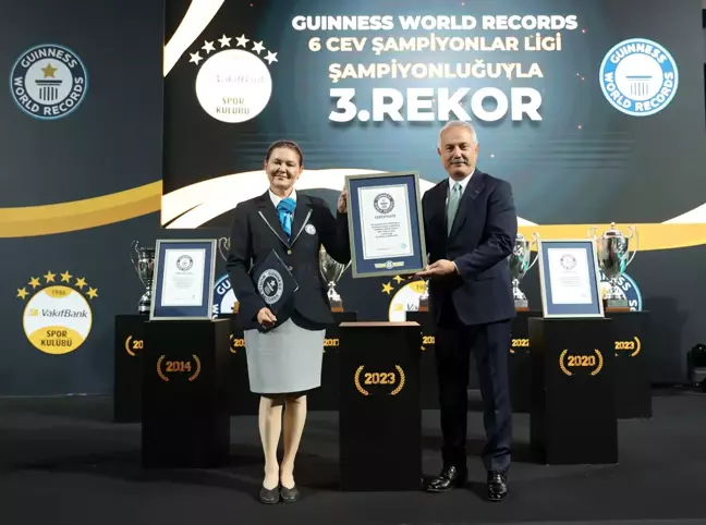 VakıfBank Kadın Voleybol Takımı, Guinness Dünya Rekorları'na 3. kez girdi