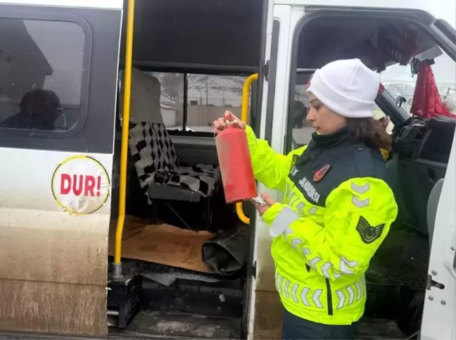 Ağrı'da Okul Servis Araçlarına Denetim