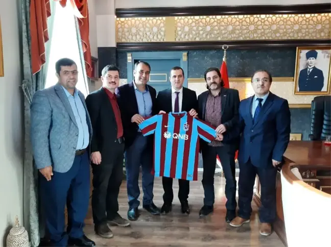 Van TS derneği yönetiminden Gevaş Kaymakamı Genç'e ziyaret