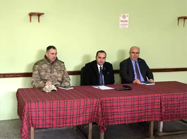 Kaymakam Yılmaz vatandaş ve muhtarlarla buluştu
