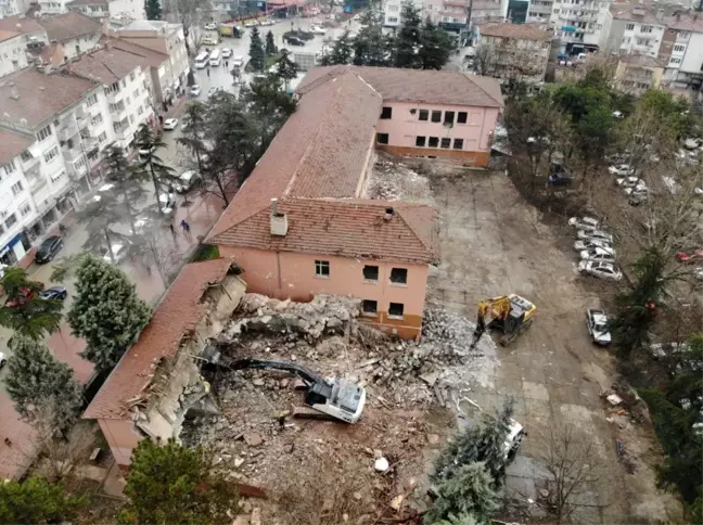 Bursa'da depreme dayanıksız 24 okul yıkılacak