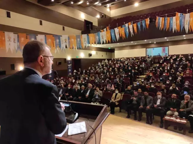 AK Parti'de Teşkilat Akademisi Mahalle Eğitim Programı