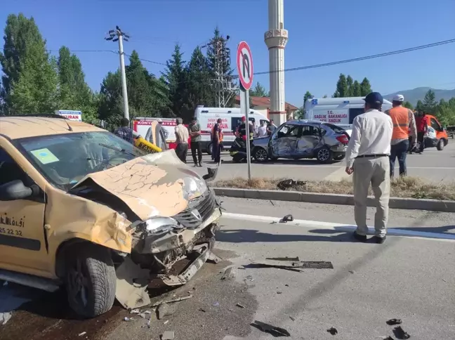 Konya'da Trafik Kazası: 1 Ölü, 1 Yaralı