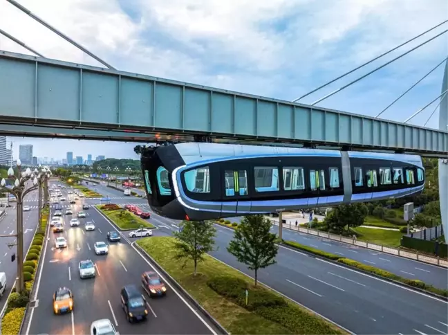 Çin'in İlk Ticari Asma Monoray Hattı Wuhan'da Hizmete Açıldı