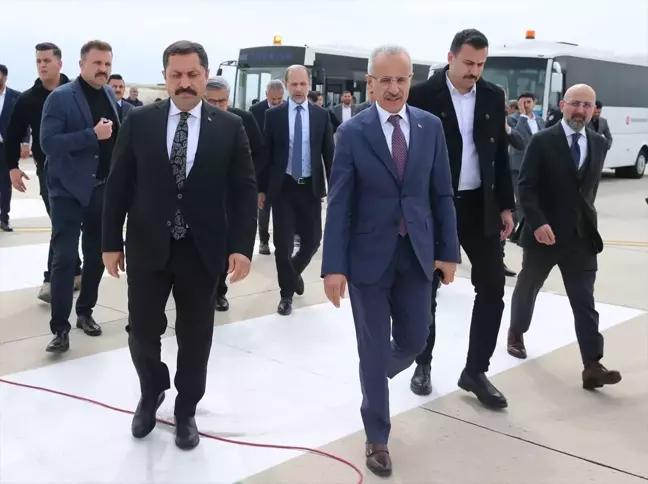 Ulaştırma Bakanı Uraloğlu: Hatay Havalimanı'nda Çift Yönlü Yolcu Taşımacılığı Başlıyor