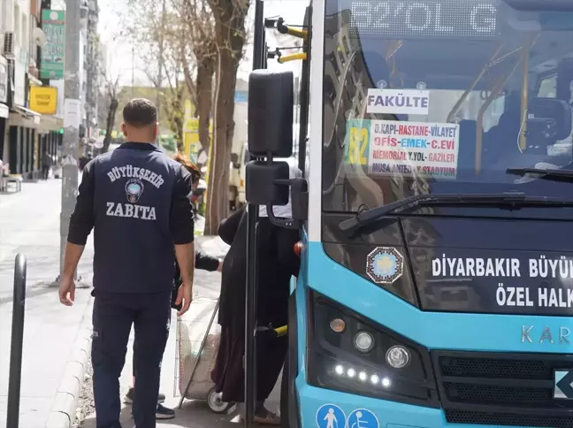 Diyarbakır Büyükşehir Belediyesi Toplu Taşıma Araçlarında Denetim Gerçekleştirdi