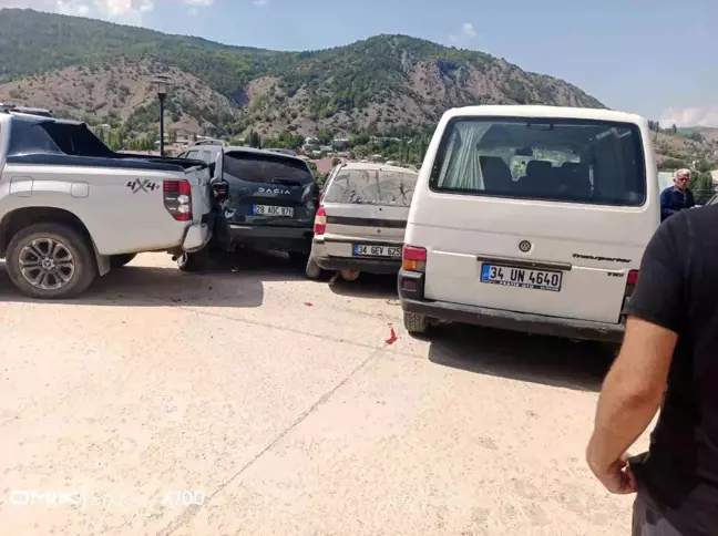 Giresun Alucra'da Zincirleme Trafik Kazası: 1 Yaralı