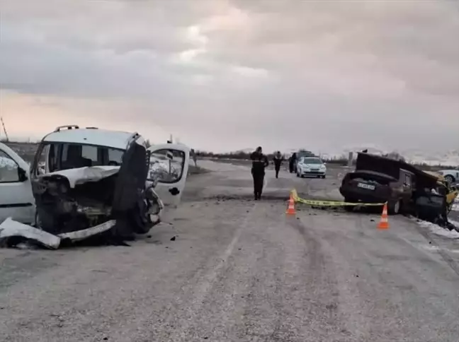 Çumra'da Zincirleme Trafik Kazası: 2 Ölü, 1 Yaralı