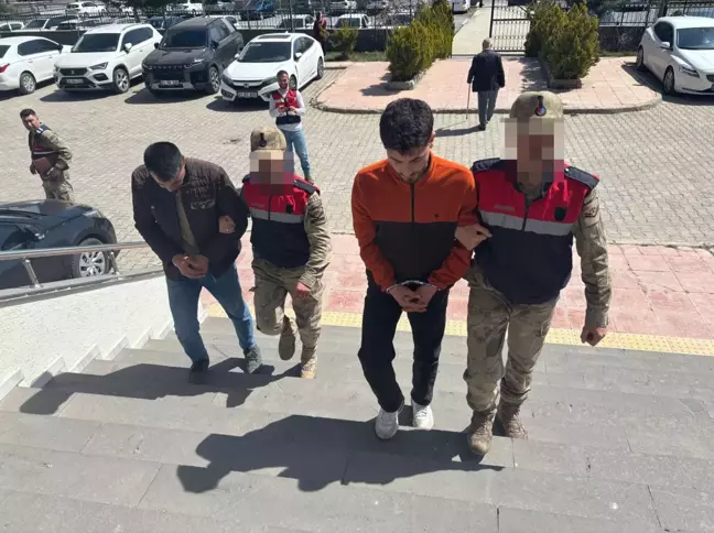 Bitlis'te Göçmen Kaçakçılığı Operasyonu: 4 Tutuklama