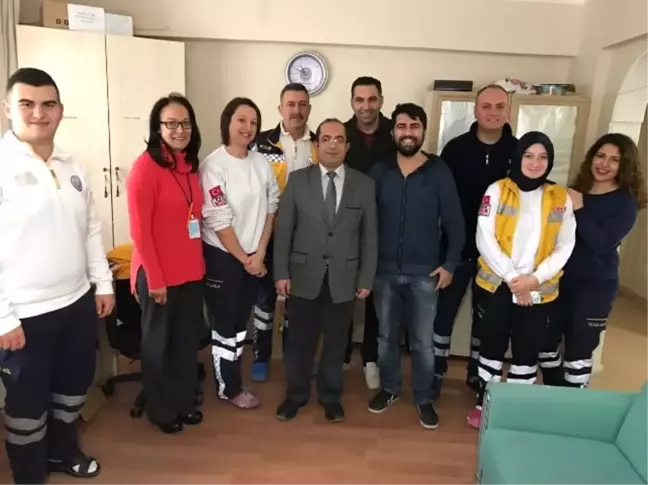 Lapseki'de Paramedikler Günü Kutlandı