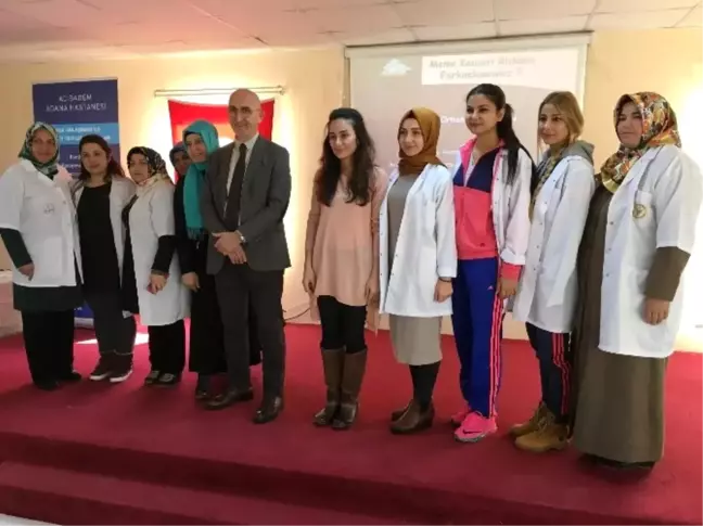 Acıbadem'den Kültür Evi Kursiyerlerine Meme Kanseri Semineri