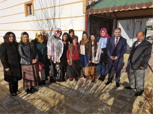 Kyk Adıyaman İl Müdürlüğü Öğrencileri Şehit Ailesiyle Bir Araya Geldi
