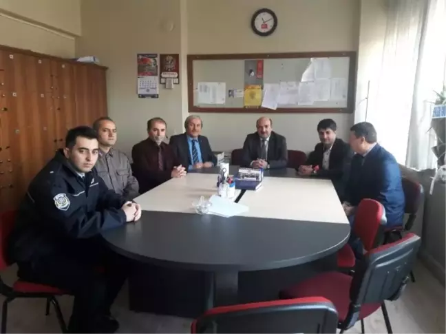 Osmaneli'de 3 Bin 75 Öğrenci Karne Heyecanı Yaşadı