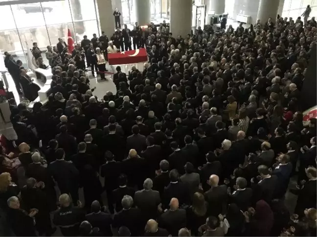 Kalp Krizi Sonucu Hayatını Kaybeden Savcı İçin Adliyede Tören