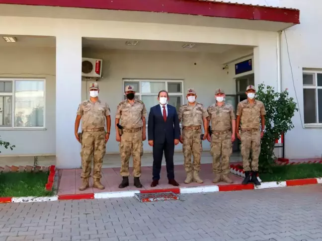 Vali Ali Hamza Pehlivan, İkizce Jandarma Karakol Komutanlığını Ziyaret Etti