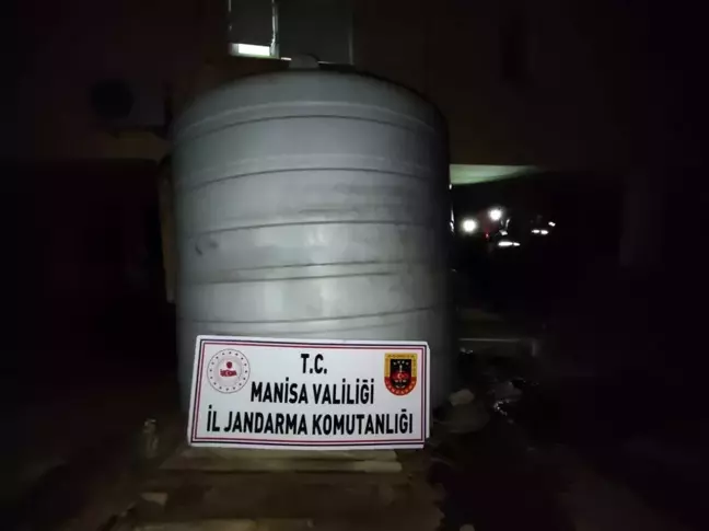 Manisa'da Kaçak Akaryakıt Operasyonu: 5 Bin 250 Litre Kaçak Akaryakıt Ele Geçirildi