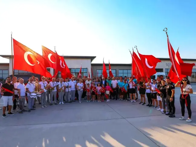 Paris 2024 Olimpiyat Oyunları'nda Türk Cimnastik Erkek Milli Takımı Fransa'ya uğurlandı