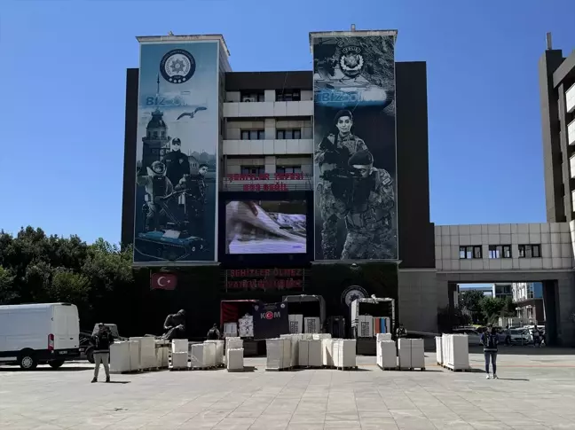 İstanbul'da Matbaada Sahte Sigara Operasyonu